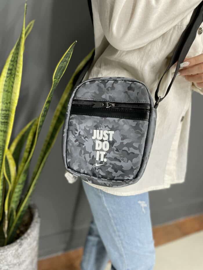 57D9197E-2453-486B-AACB-11BBA3973DAC کیف دوشی - Image 1