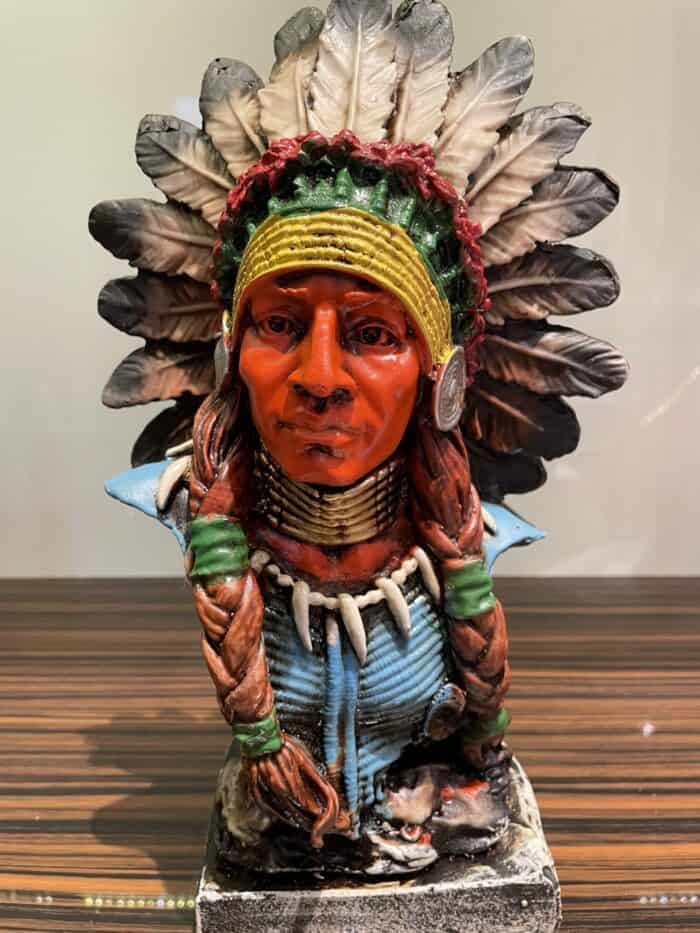 88693A44-EA41-4F33-BEBF-A96DE8A07474 مجسمه سرخ پوست - Image 1