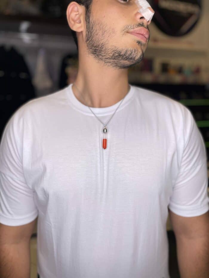 گردبند خون - Image 2