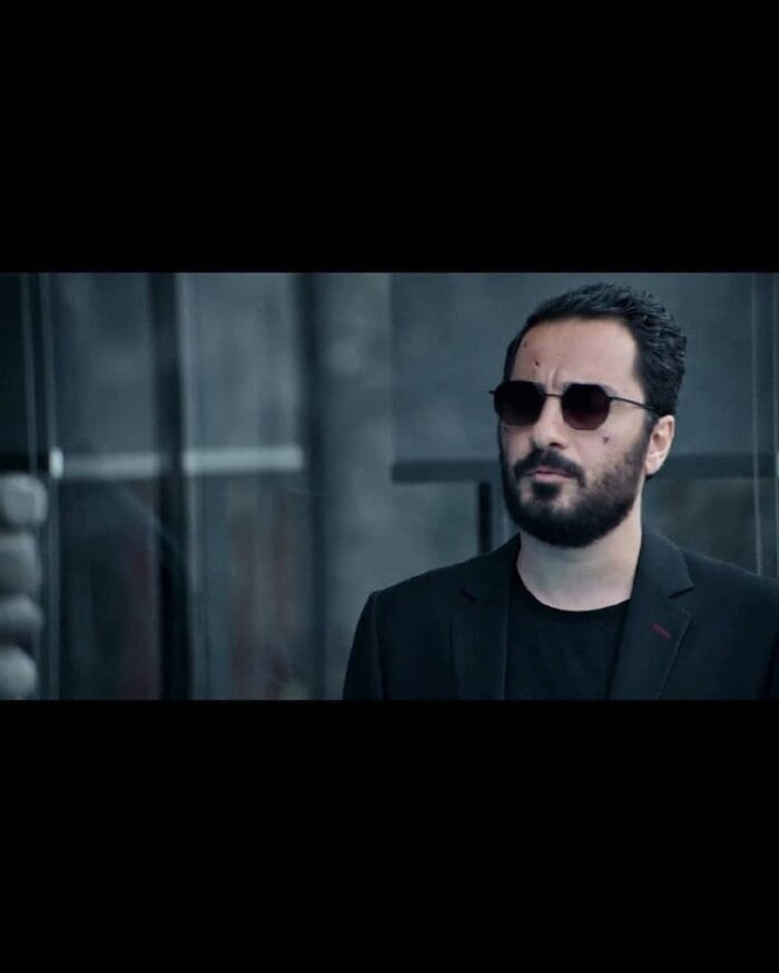 A5877DA5-FFC0-43C0-B8DE-984C27D58EB2 عینک نوید محمدزاده - Image 1