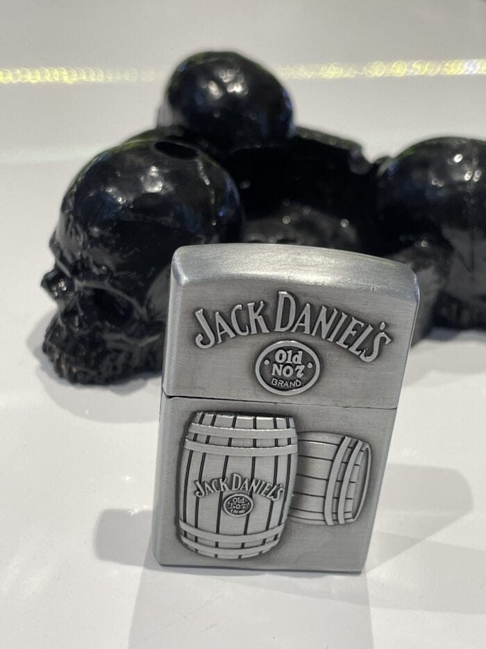 0BE0156A-35B7-4547-8B4B-F892301C4299 فندک زیپو - Image 1