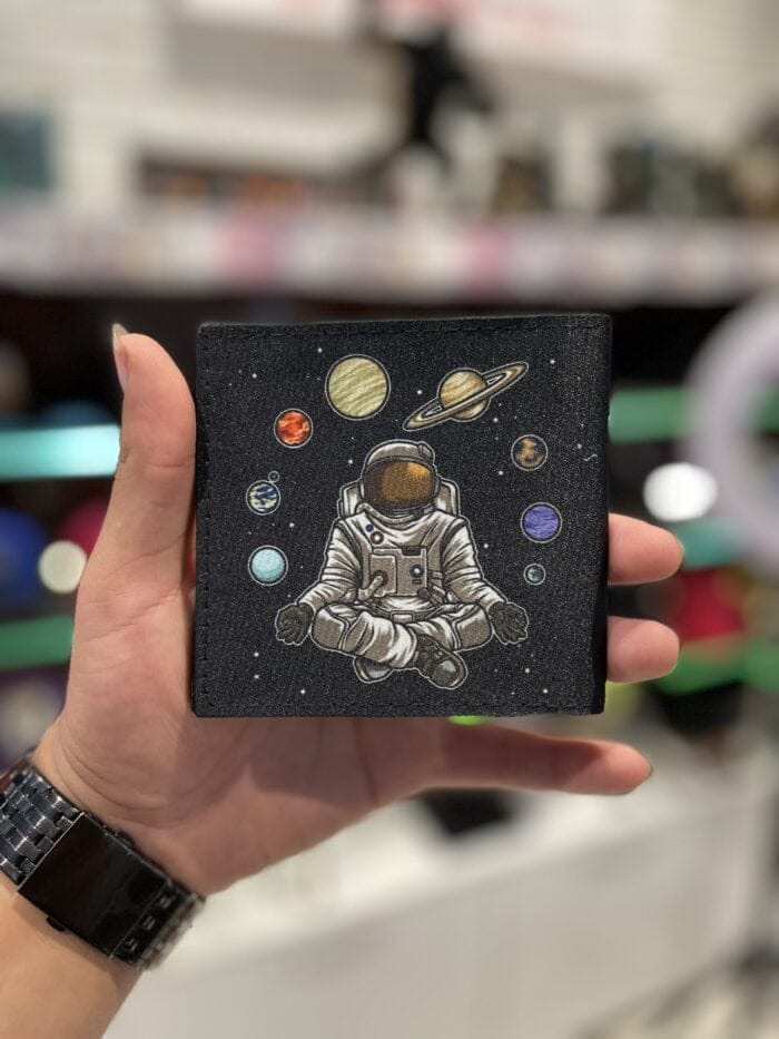 34DDD8D2-C8A8-452A-8141-BA0AA93F2ED4 کیف پول - Image 1