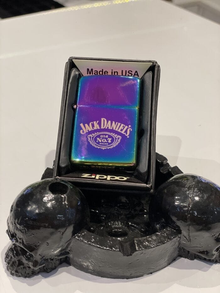 3CD921B7-1A95-4226-905D-A8F837A08191 فندک زیپو - Image 1