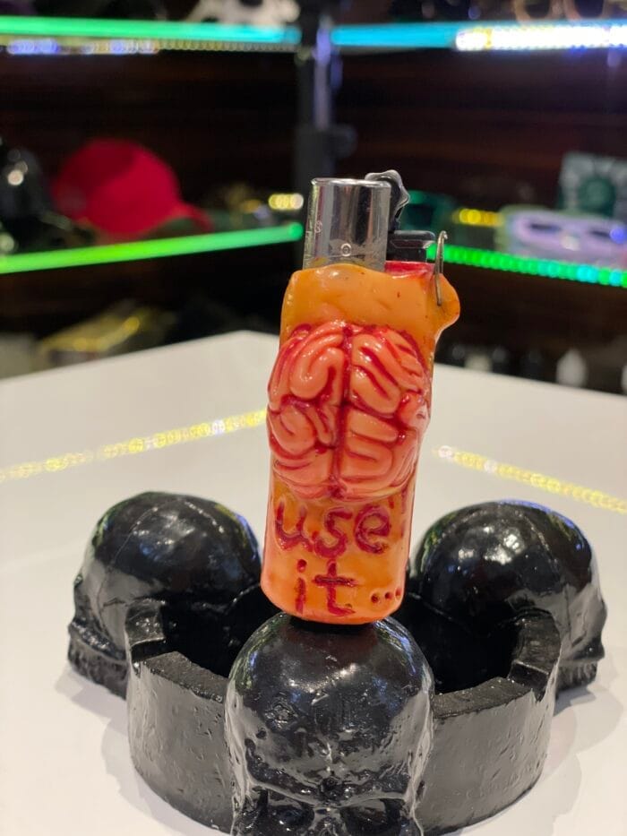 B89EEC1B-C666-4170-8729-2143B8008282 فندک کلیپر خمیری - Image 1