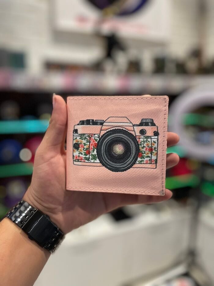 E7404128-A34B-4E72-9CD7-F1BFC7AC94C1 کیف پول - Image 1