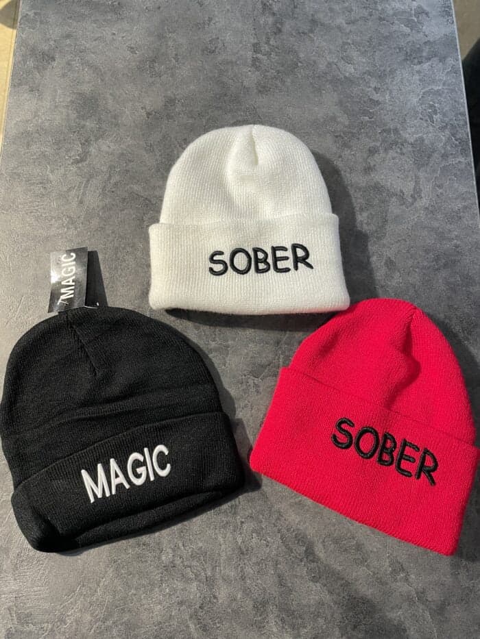 021432E5-A864-49A1-A3F9-F6FB9776A523 کلاه بافت طرح دار - Image 1