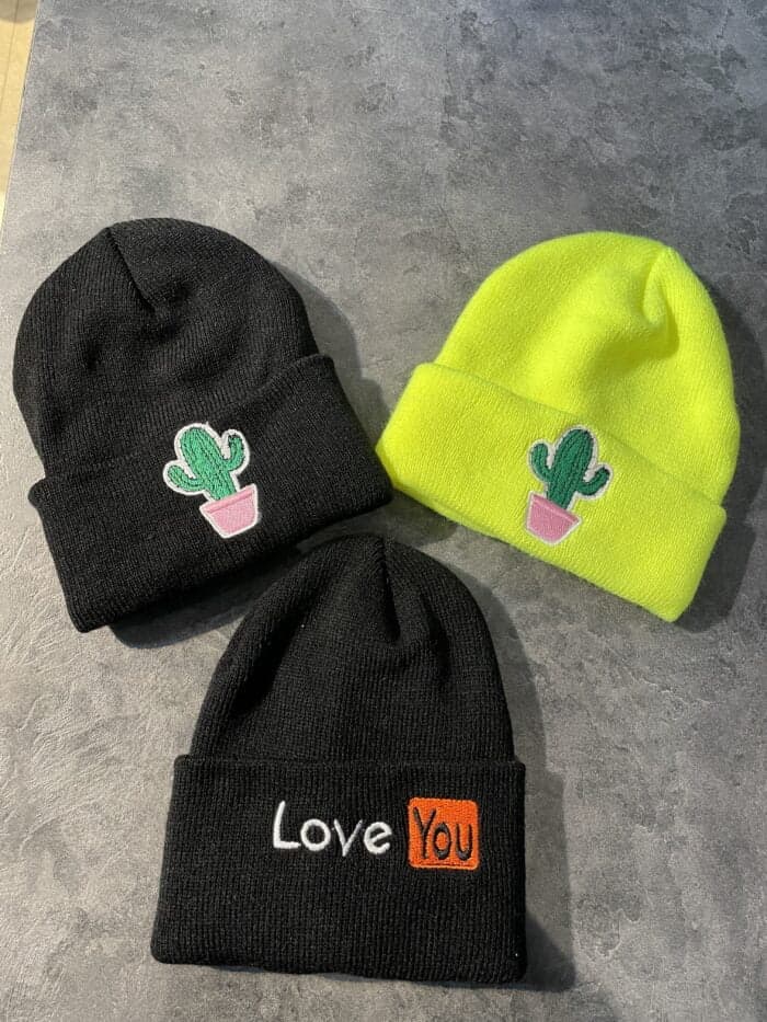 C5167C44-02C1-4EE2-9CDB-EA74E8C68A3F کلاه بافت طرح دار - Image 1