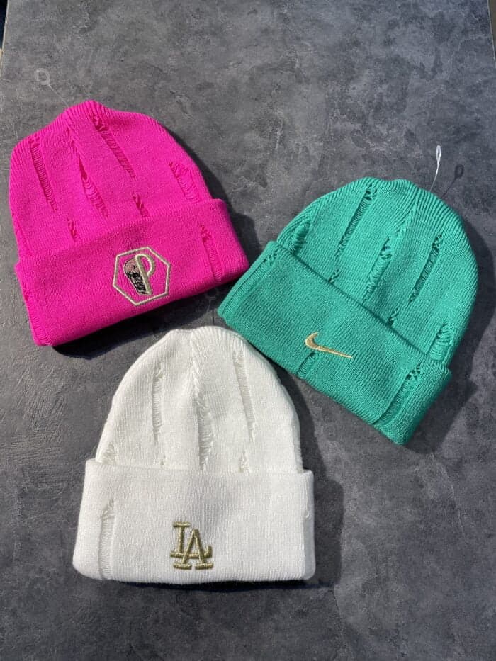 F4D130DA-6325-4ADC-862E-9EA74F6A95D8 کلاه بافت زاپ دار - Image 1