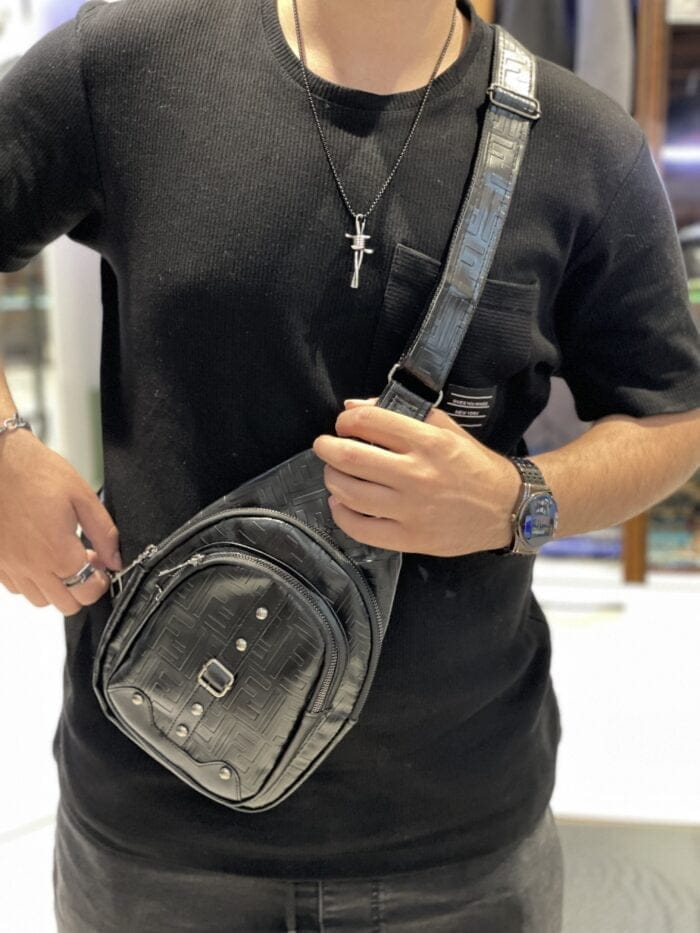 631D8C65-9520-4213-B1C7-A72FA459B007 بادی بگ چرمی - Image 1