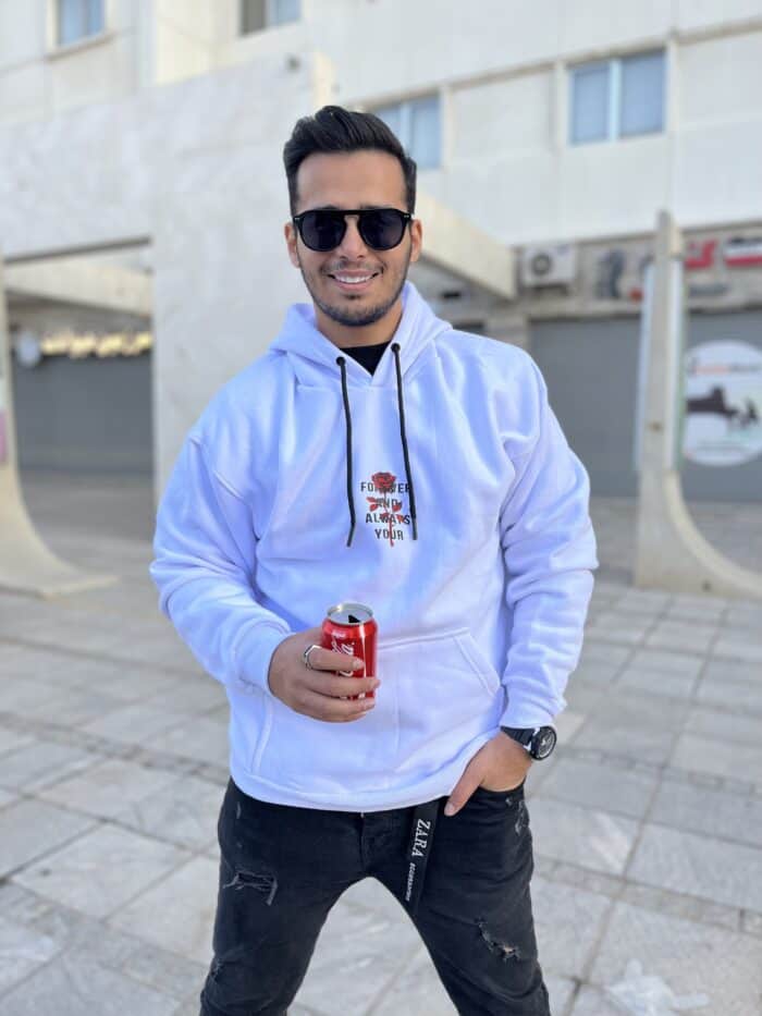 هودی گل سرخ - Image 2