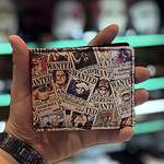 کیف پول طرح دار