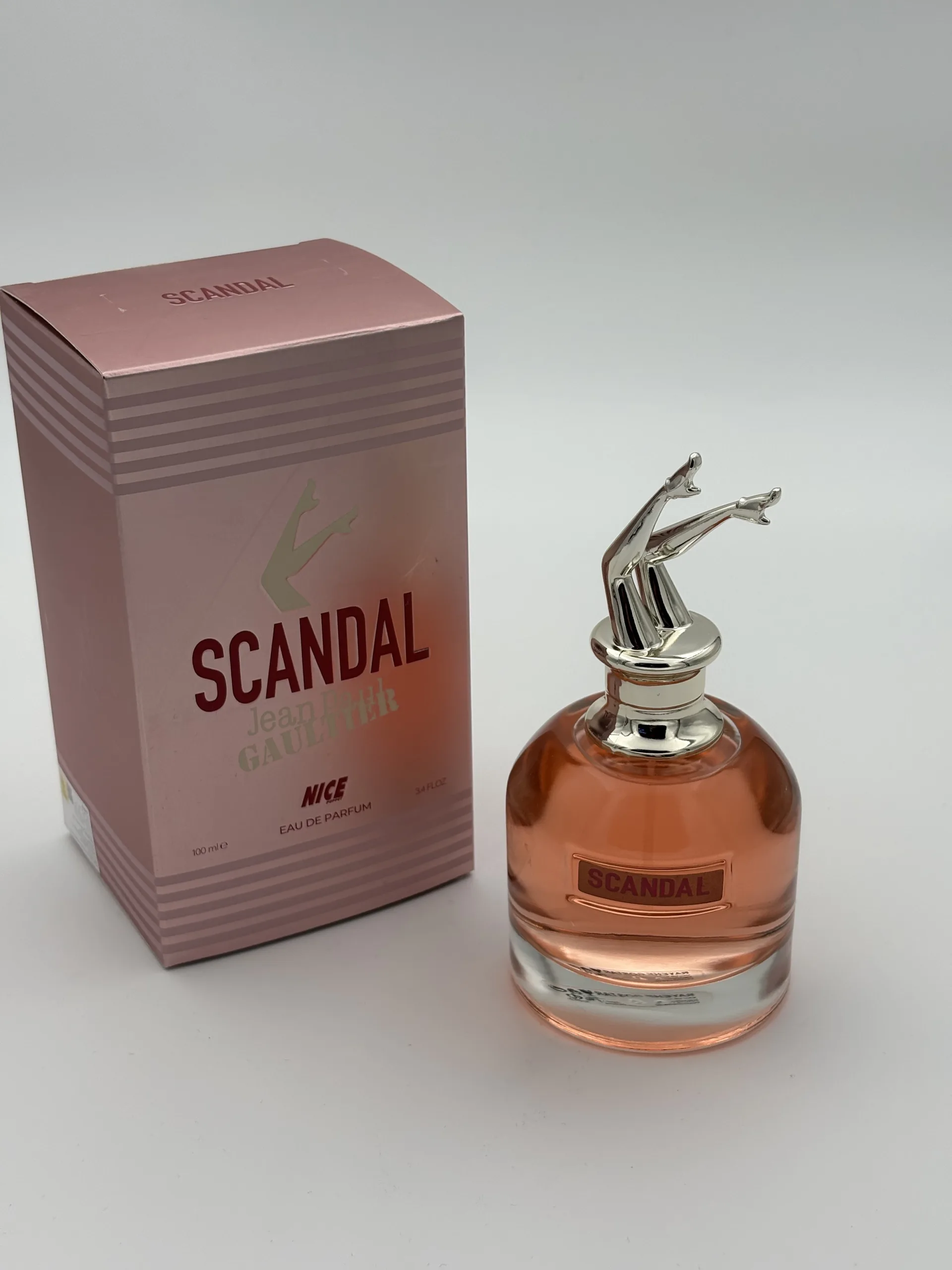 IMG_0605 ادوپرفیوم مدل اسکندال Scandal حجم 100 میلی لیتر - تصویر 1