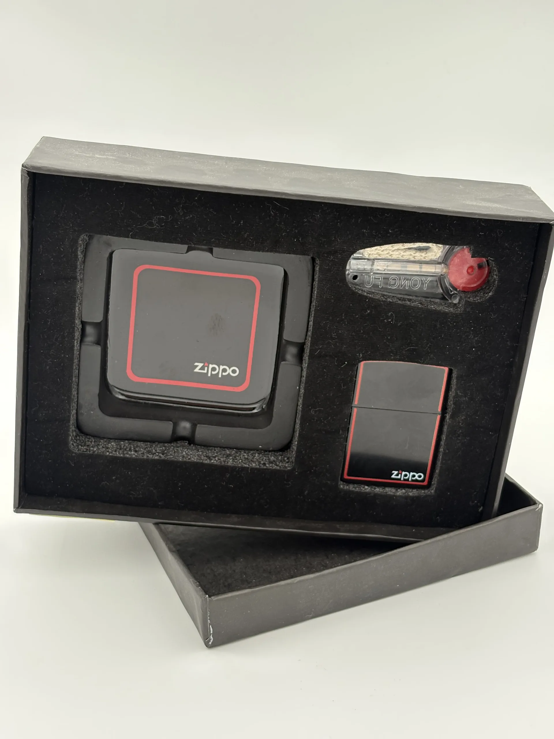 IMG_1190 ست فندک و زیرسیگاری زیپو - Image 1